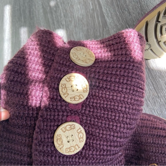 UGG Women's Classic Cardy Maroon Winter Button Tall Boots - Picture 3 of 9